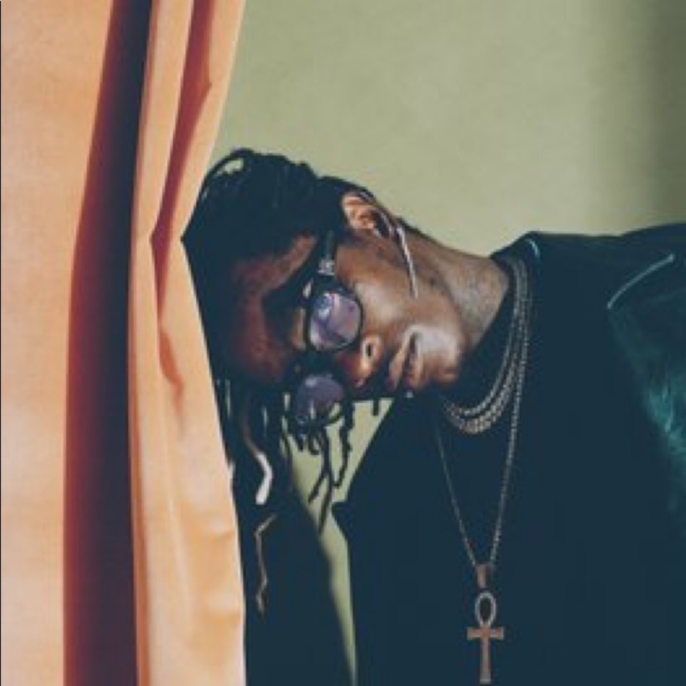 Meet your Posher, Amber